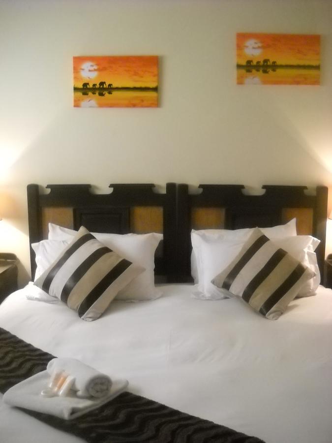 The Beverly Hills Guest Lodge Phalaborwa Chambre photo